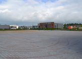Te Huur: Foto Verhard buitenterrein aan de A.G. Bellstraat ong in Hoogeveen