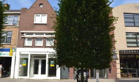 Te Koop: Foto Winkelruimte aan de van Echtenstraat 21 in Hoogeveen
