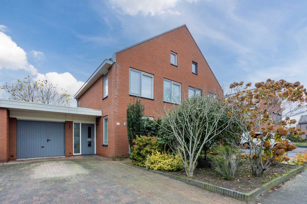 Te koop: Foto Woonhuis aan de De Kroon 57 in Hoogeveen