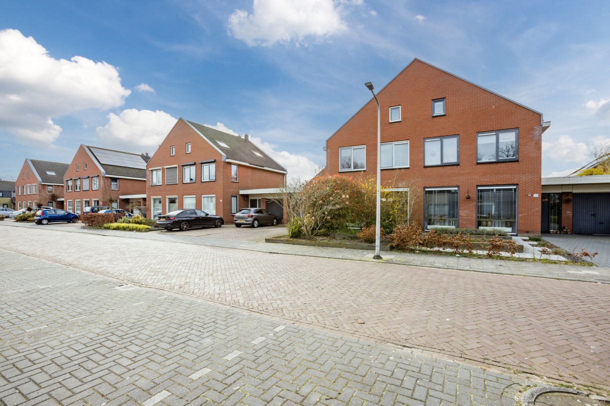 Te koop: Foto Woonhuis aan de De Kroon 57 in Hoogeveen