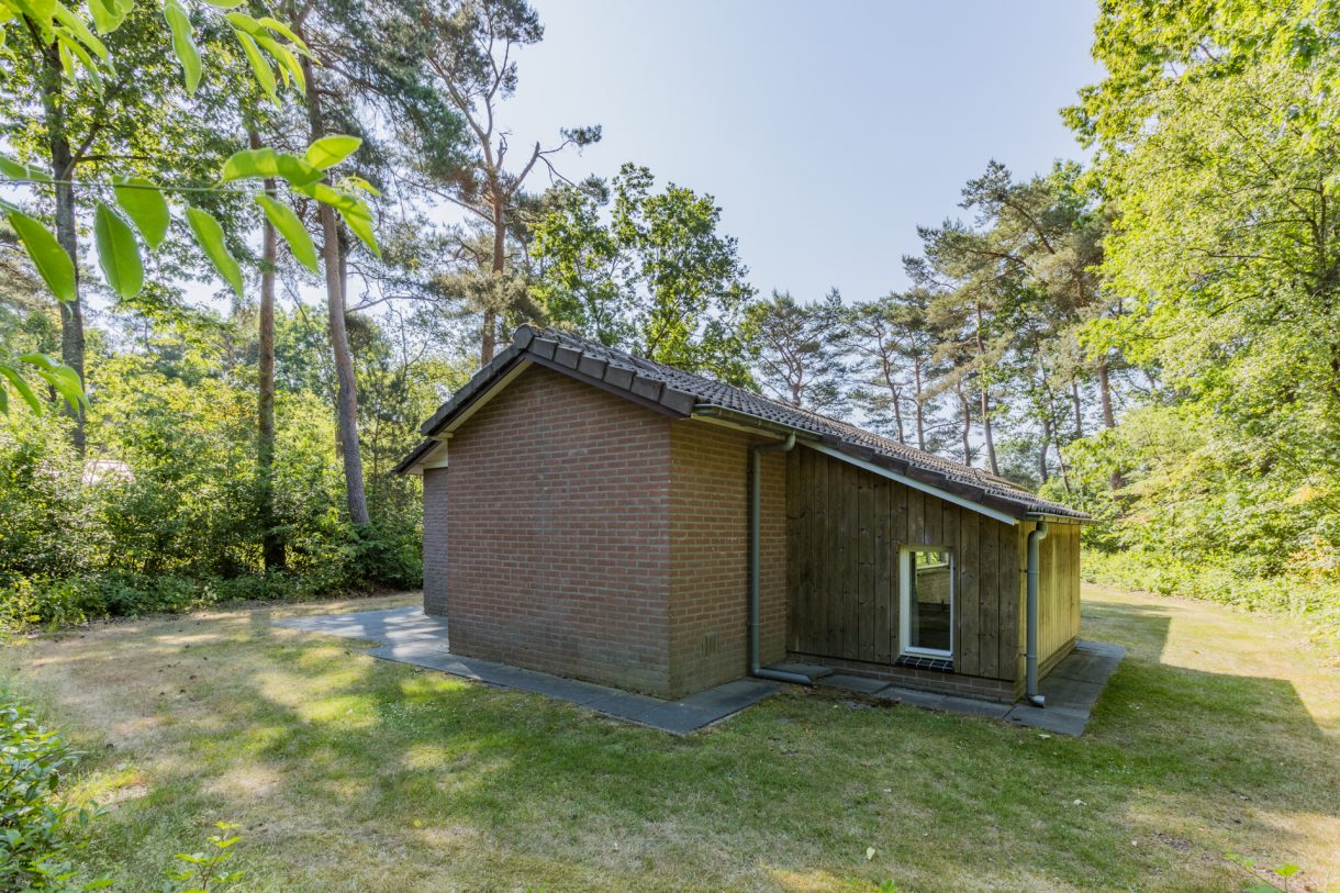 Te koop: Foto Woonhuis aan de Oshaarseweg 24-126 in Echten