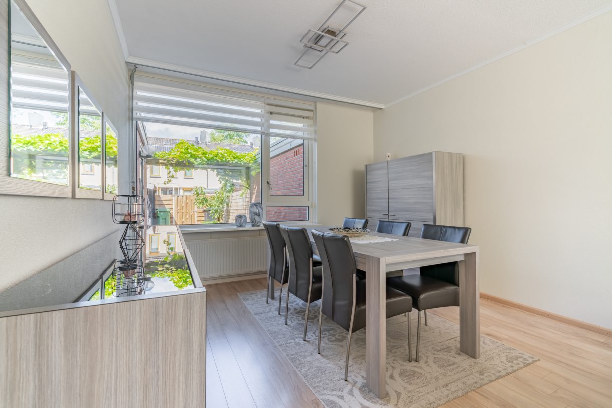 Te koop: Foto Woonhuis aan de De Vink 37 in Hoogeveen