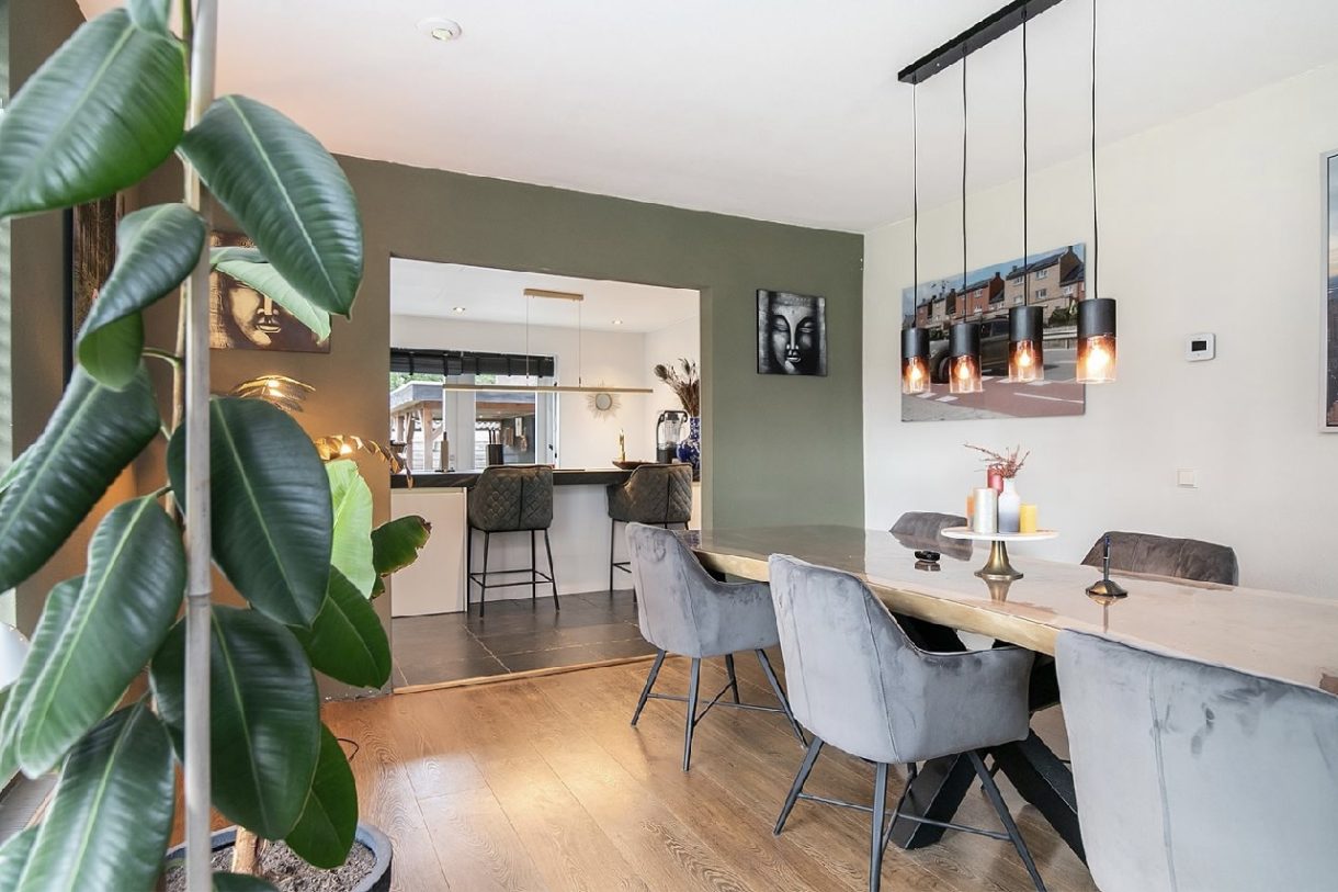 Te koop: Foto Woonhuis aan de Kerkweg 9 in Tiendeveen