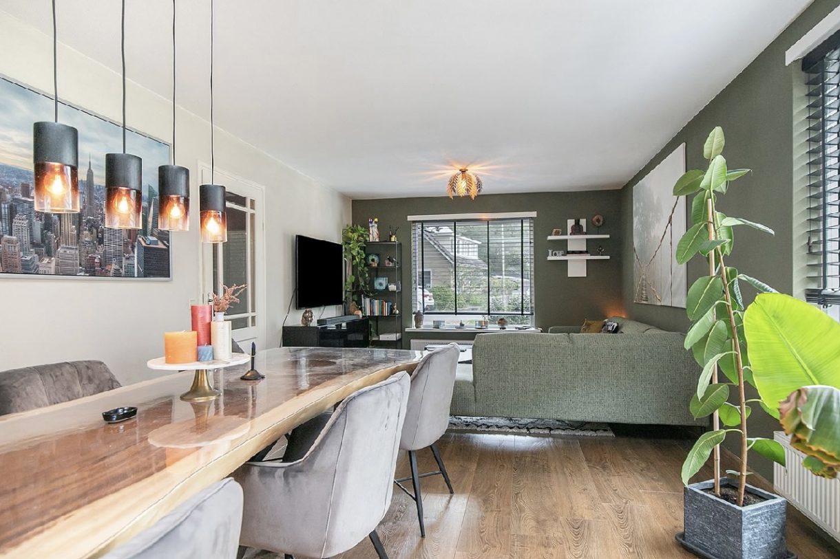 Te koop: Foto Woonhuis aan de Kerkweg 9 in Tiendeveen