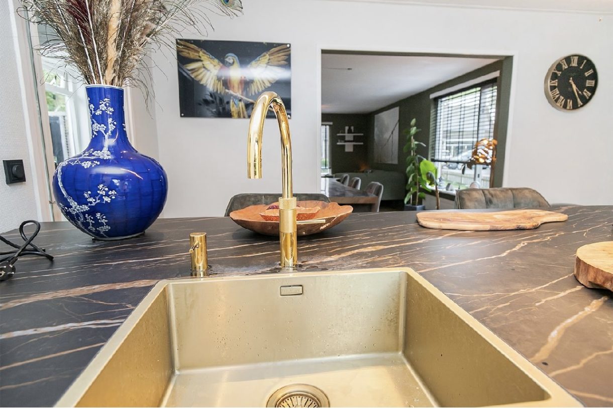 Te koop: Foto Woonhuis aan de Kerkweg 9 in Tiendeveen