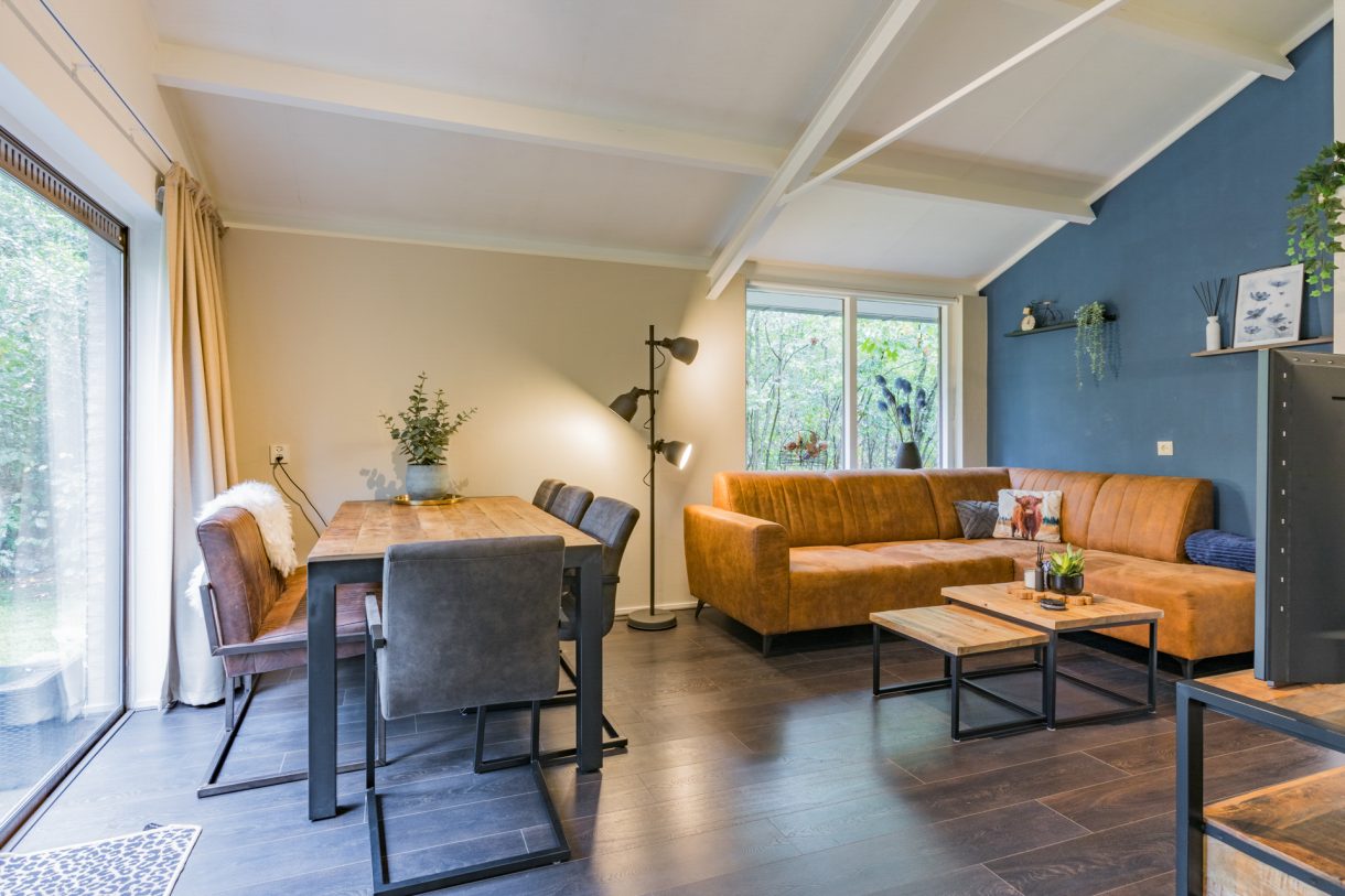 Te koop: Foto Woonhuis aan de Oshaarseweg 24-93 in Echten