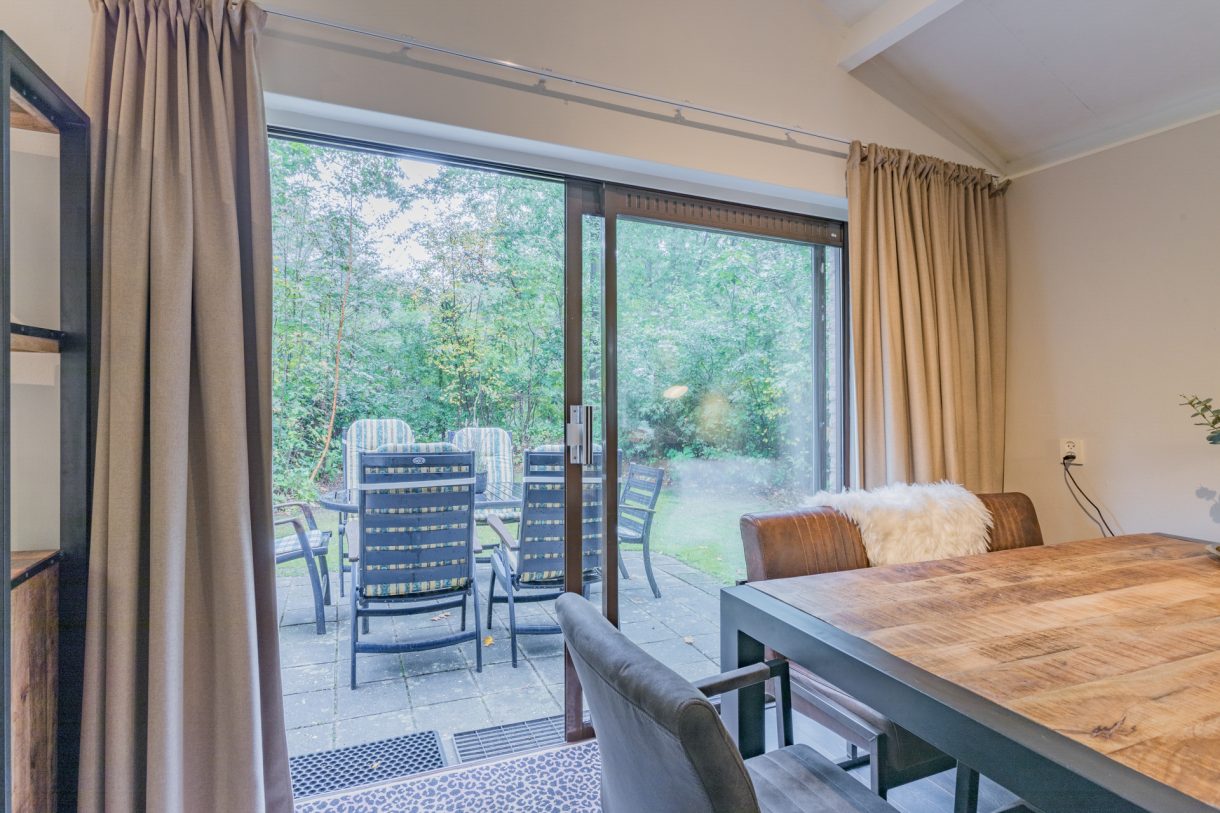 Te koop: Foto Woonhuis aan de Oshaarseweg 24-93 in Echten