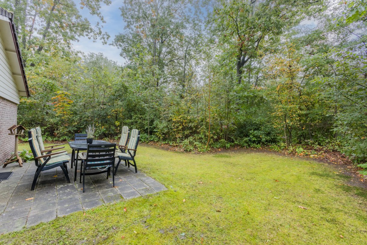 Te koop: Foto Woonhuis aan de Oshaarseweg 24-93 in Echten