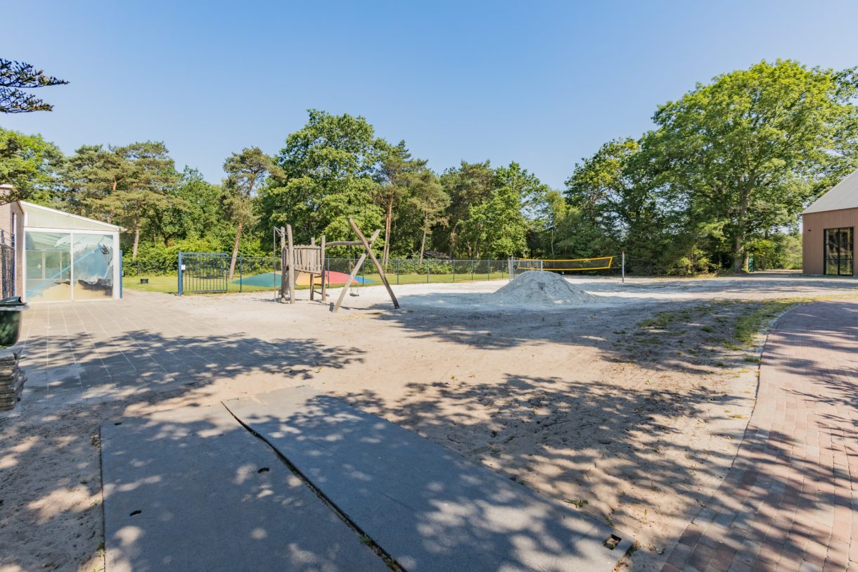 Te koop: Foto Woonhuis aan de Oshaarseweg 24-93 in Echten