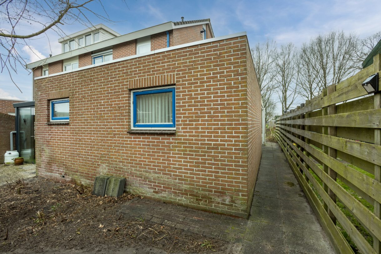 Te koop: Foto Woonhuis aan de Veenbes 44 in Nieuwlande