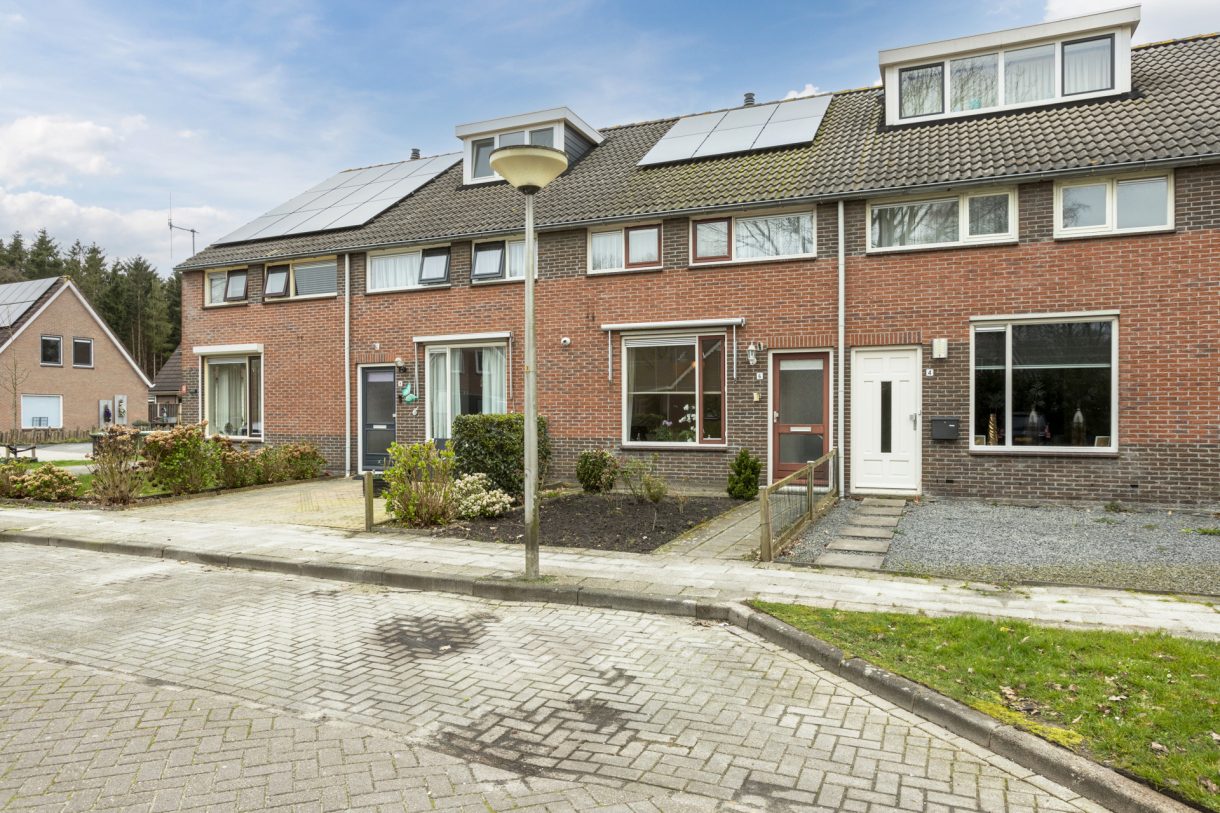 Te koop: Foto Woonhuis aan de Westerlaan 6 in Tiendeveen