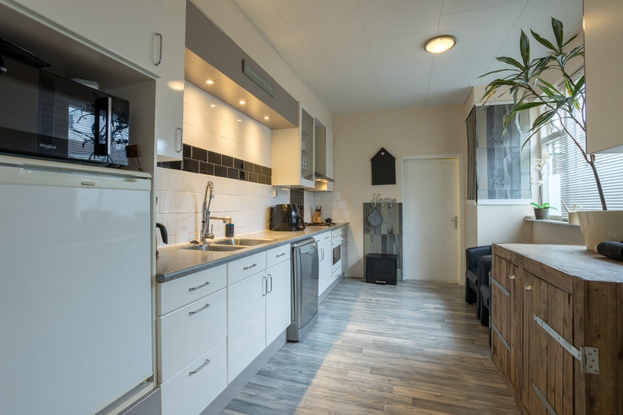 Te koop: Foto Woonhuis aan de De Vos van Steenwijklaan 72 in Hoogeveen