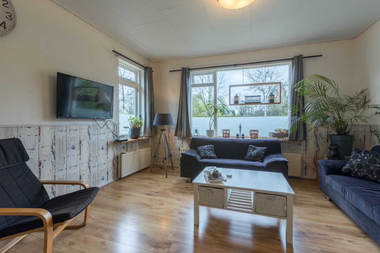 Te koop: Foto Woonhuis aan de De Vos van Steenwijklaan 72 in Hoogeveen