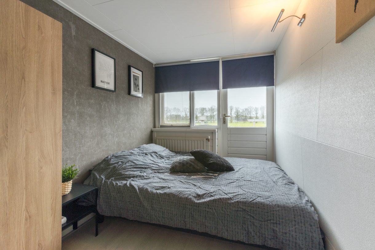 Te koop: Foto Woonhuis aan de De Vos van Steenwijklaan 72 in Hoogeveen