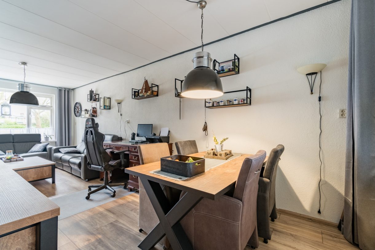 Te koop: Foto Woonhuis aan de Duivenslagstraat 12 in Hoogeveen