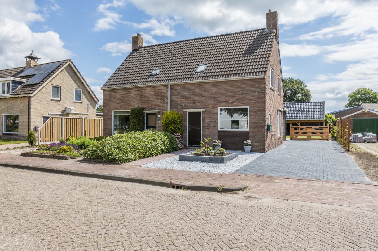 Te koop: Foto Woonhuis aan de Nieuwstraat 14 in Alteveer