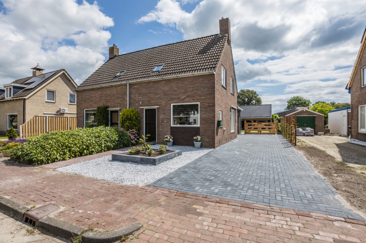 Te koop: Foto Woonhuis aan de Nieuwstraat 14 in Alteveer