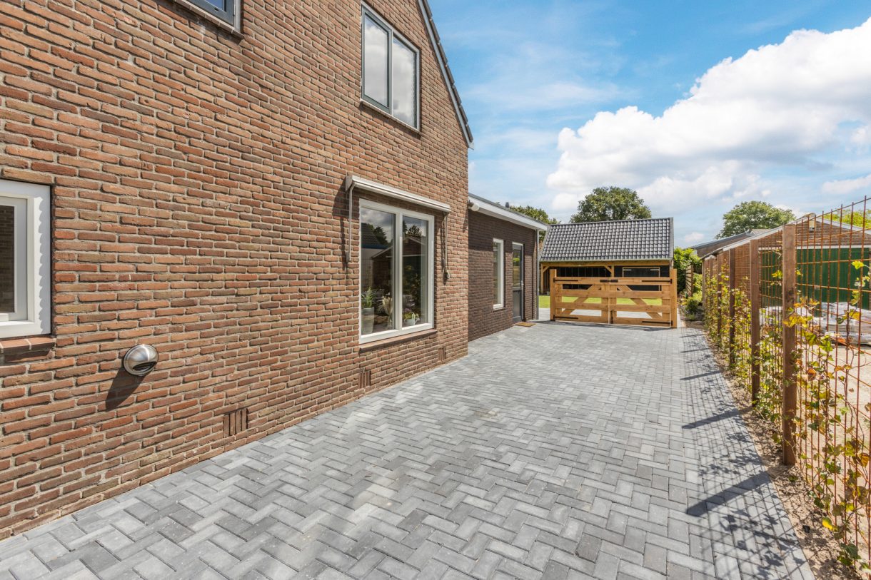 Te koop: Foto Woonhuis aan de Nieuwstraat 14 in Alteveer