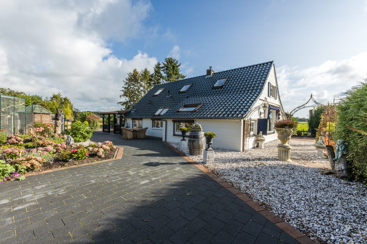 Te koop: Foto Woonhuis aan de Luchiesweg 4 in Geesbrug