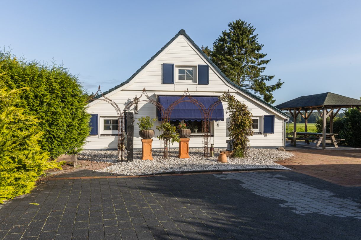 Te koop: Foto Woonhuis aan de Luchiesweg 4 in Geesbrug