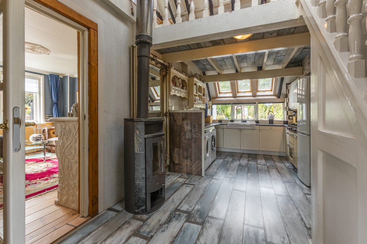 Te koop: Foto Woonhuis aan de Luchiesweg 4 in Geesbrug