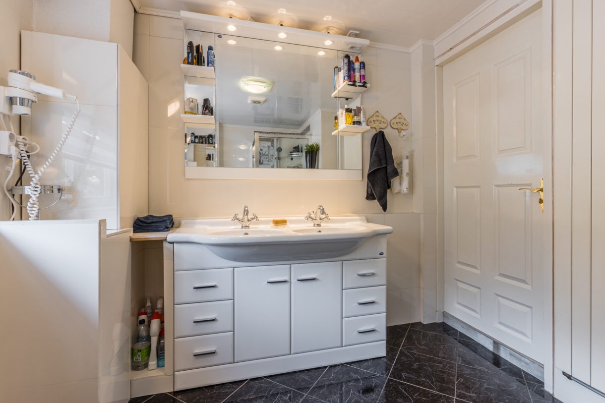 Te koop: Foto Woonhuis aan de Luchiesweg 4 in Geesbrug