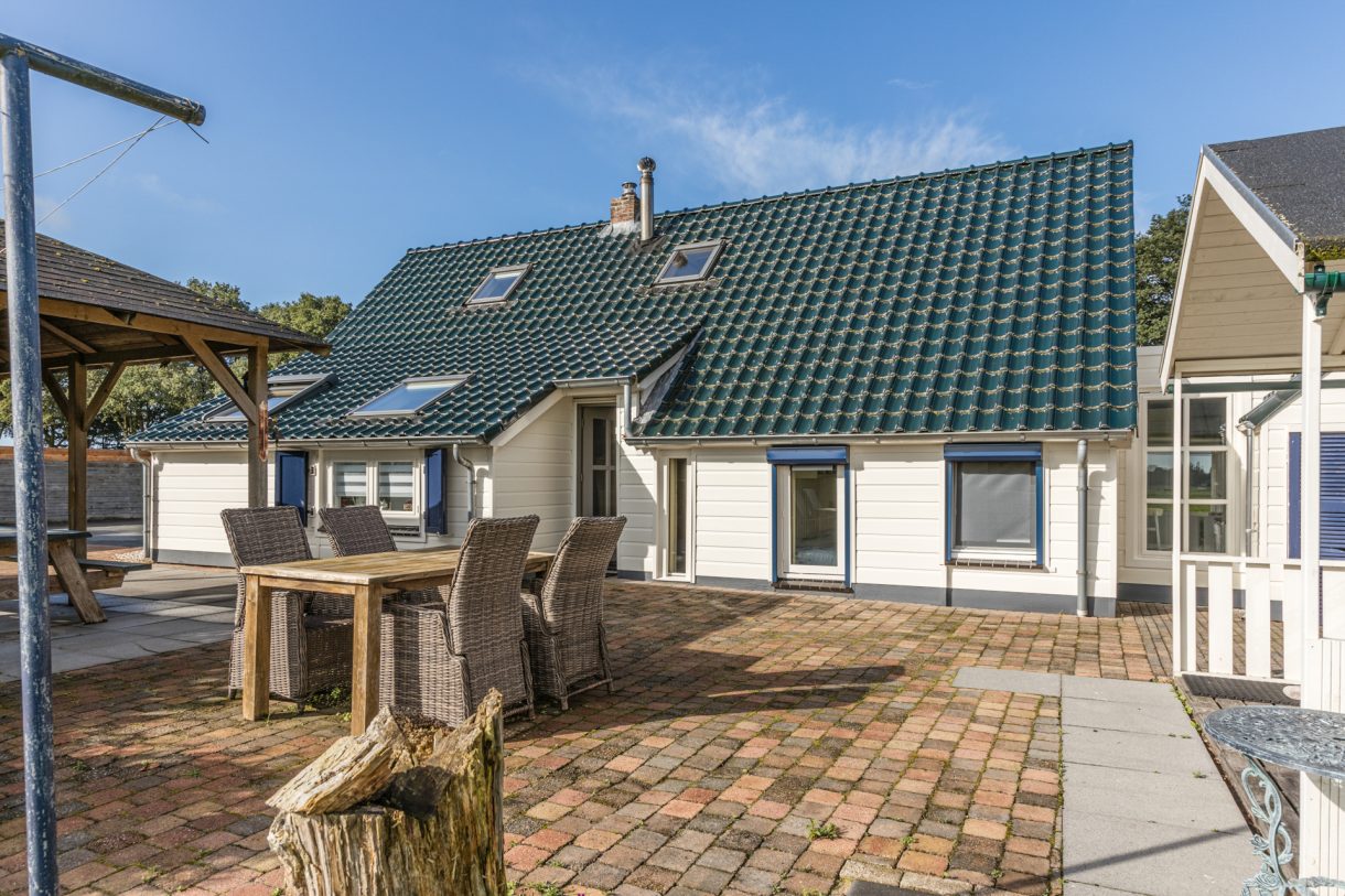 Te koop: Foto Woonhuis aan de Luchiesweg 4 in Geesbrug