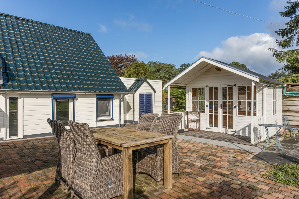 Te koop: Foto Woonhuis aan de Luchiesweg 4 in Geesbrug