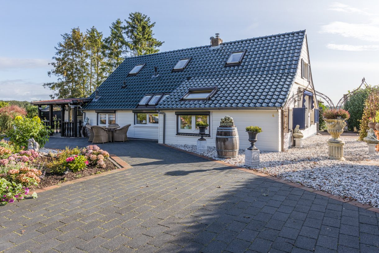 Te koop: Foto Woonhuis aan de Luchiesweg 4 in Geesbrug