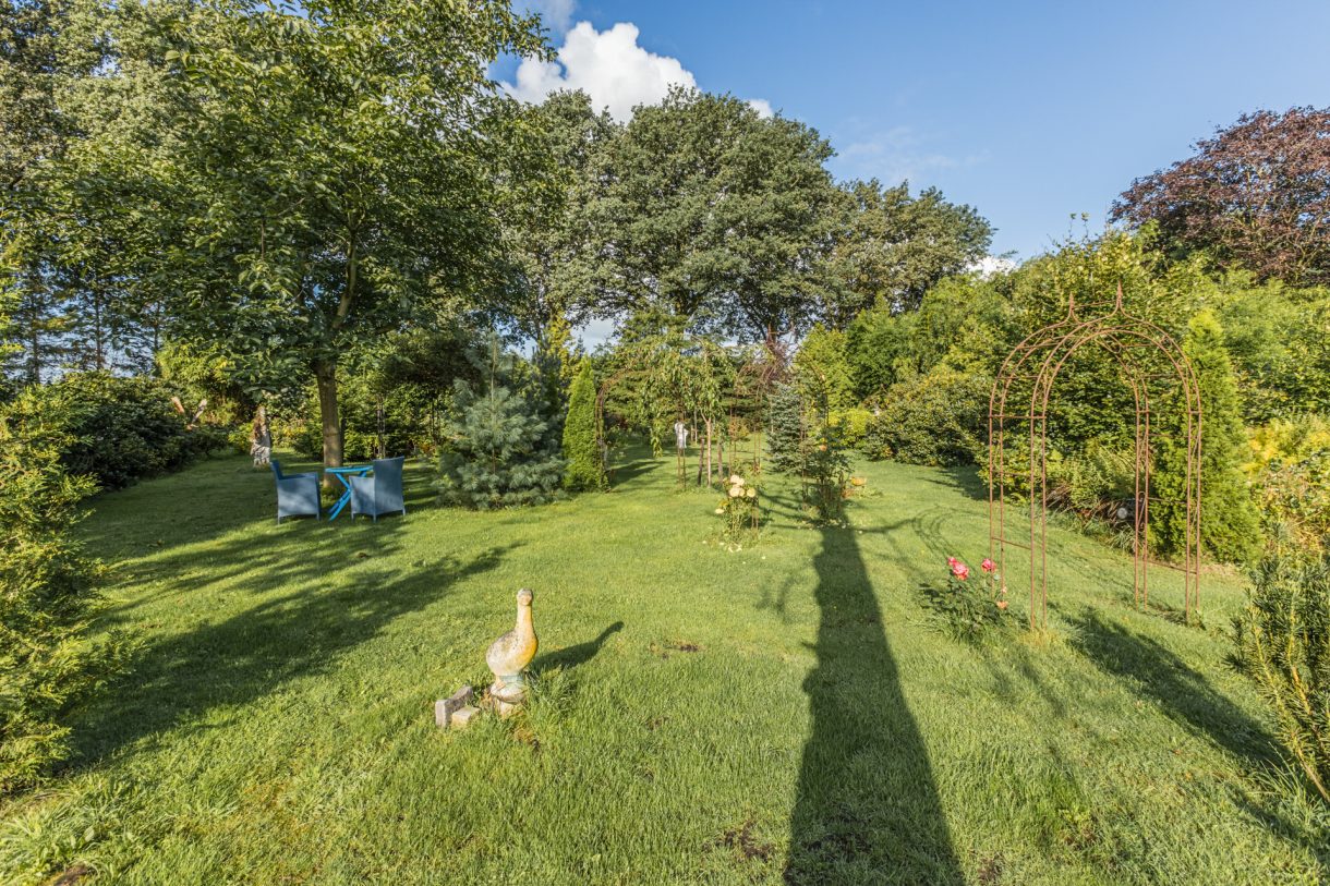 Te koop: Foto Woonhuis aan de Luchiesweg 4 in Geesbrug