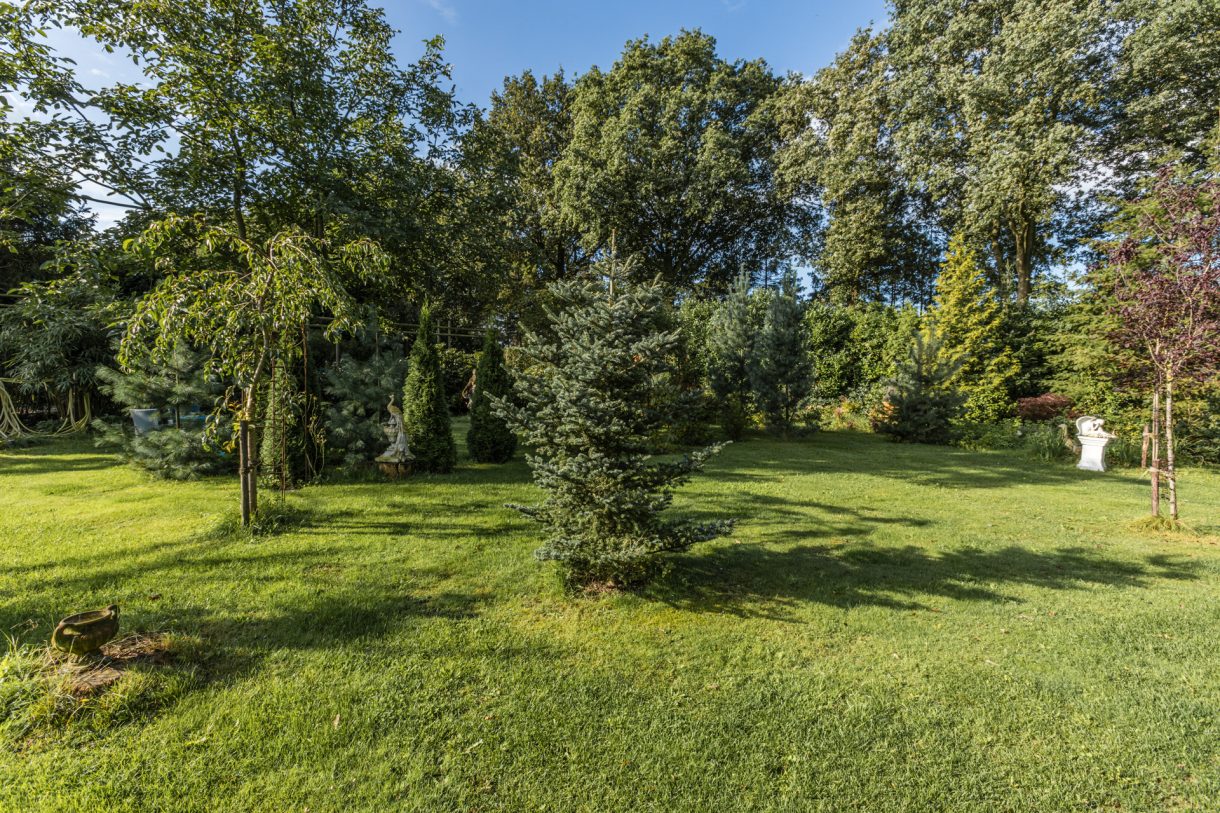 Te koop: Foto Woonhuis aan de Luchiesweg 4 in Geesbrug