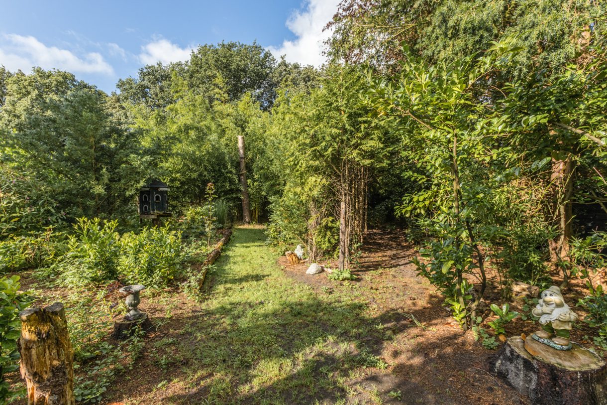 Te koop: Foto Woonhuis aan de Luchiesweg 4 in Geesbrug