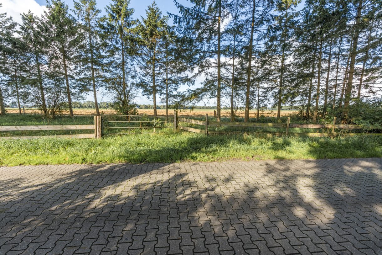 Te koop: Foto Woonhuis aan de Luchiesweg 4 in Geesbrug