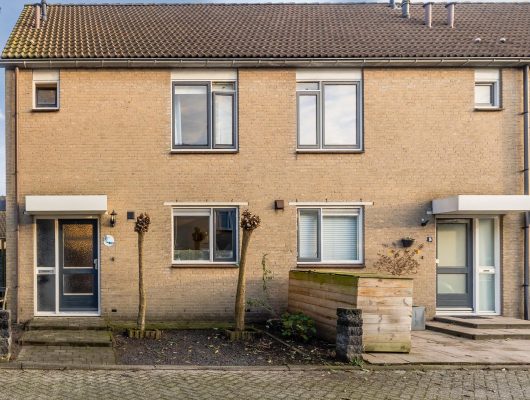 Hoofdfoto van Hoogeveen De Praam 18