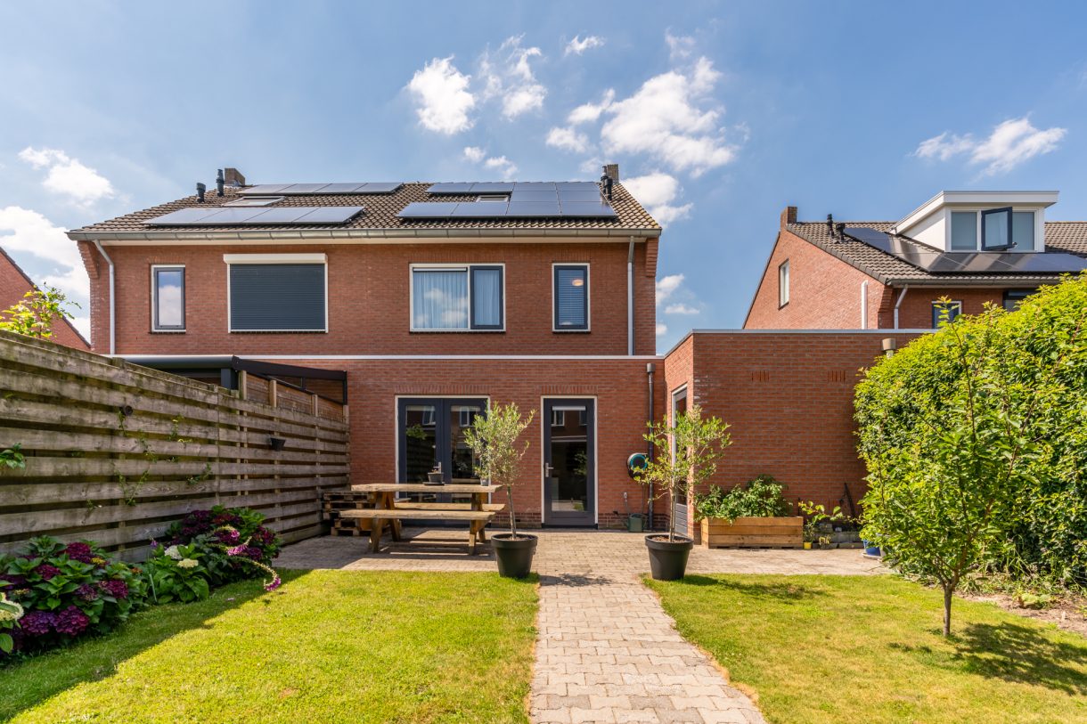 Te koop: Foto Woonhuis aan de Sleedoornpage 9 in Hoogeveen