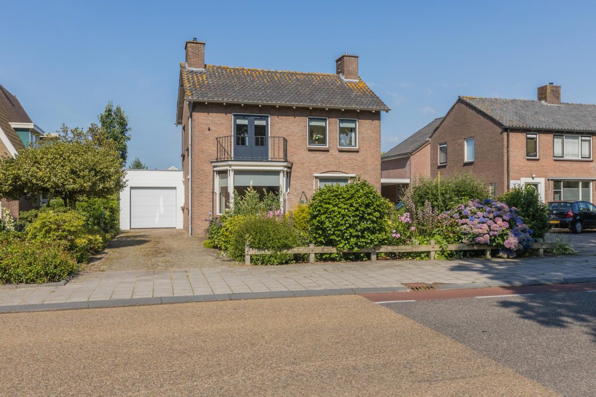 Te koop: Foto Woonhuis aan de Riegshoogtendijk 30 in Hollandscheveld