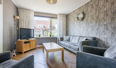 Te koop: Foto Woonhuis aan de J van der Veenstraat 37 in Hoogeveen