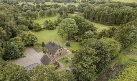 Te koop: Foto Woonhuis aan de Kanaal W.Z. 4 in Tiendeveen