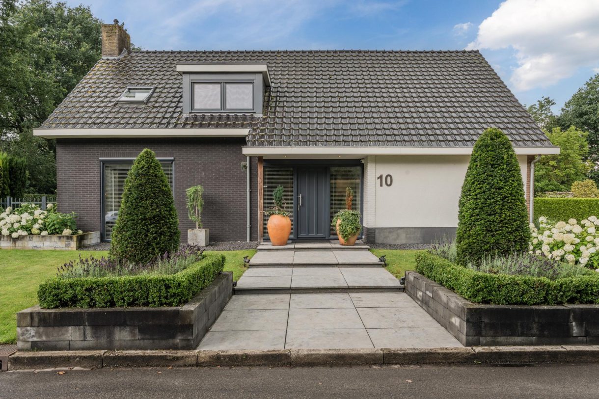 Te koop: Foto Woonhuis aan de Berkenlaan 10 in Hoogeveen