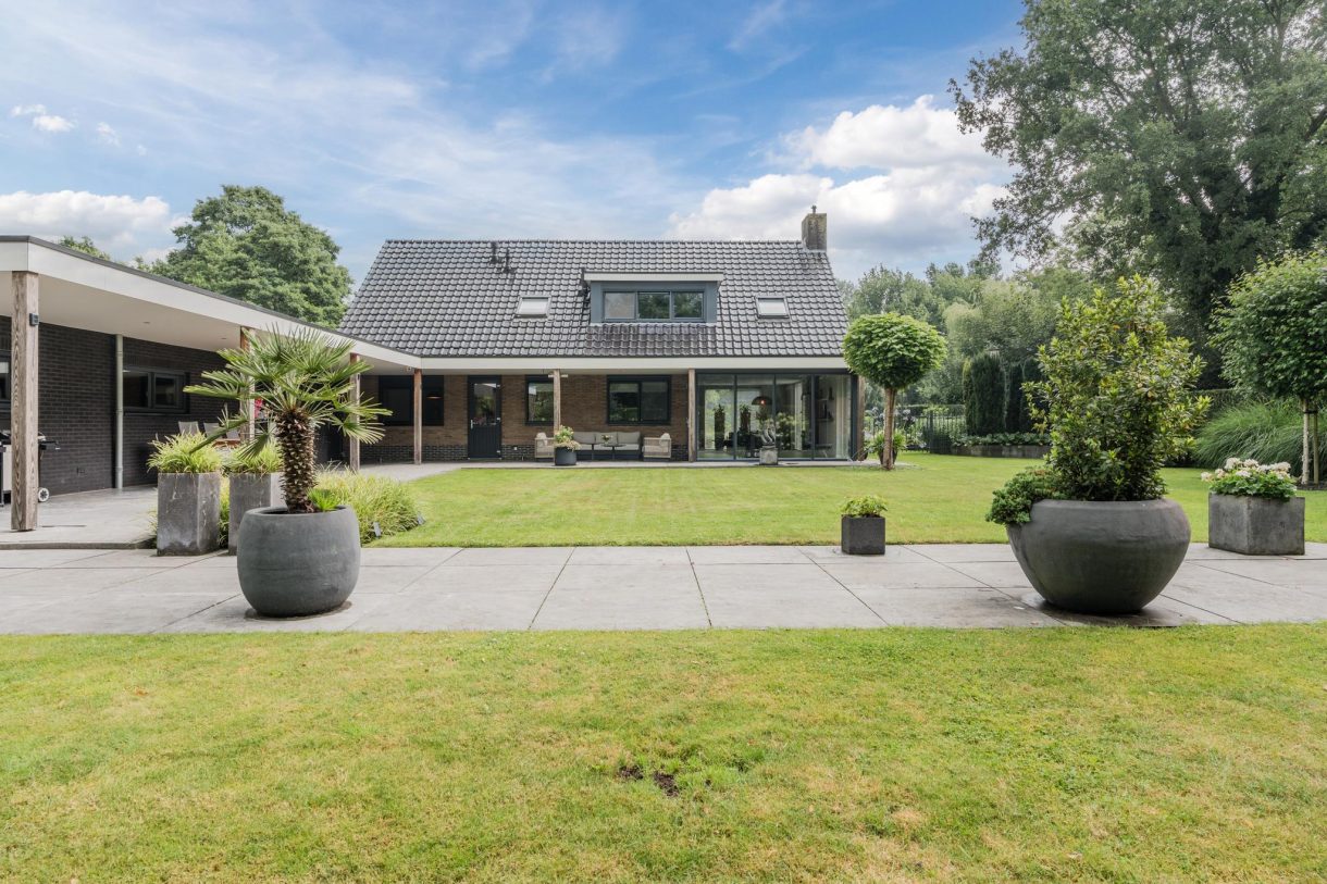 Te koop: Foto Woonhuis aan de Berkenlaan 10 in Hoogeveen