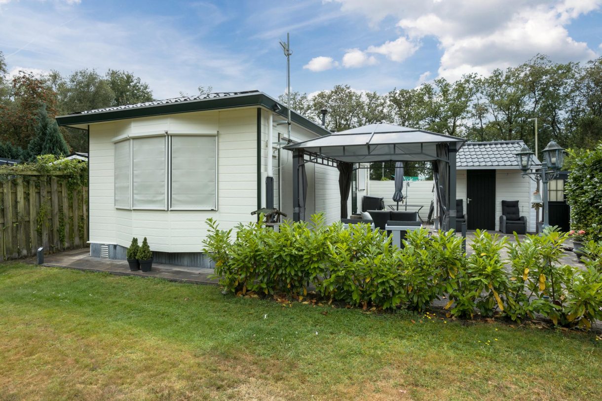 Te koop: Foto Woonhuis aan de Oshaarseweg 24-669 in Echten