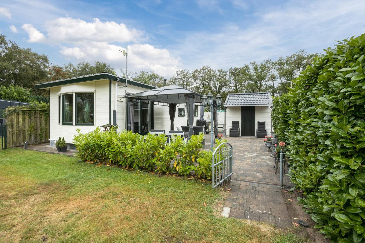 Te koop: Foto Woonhuis aan de Oshaarseweg 24-669 in Echten