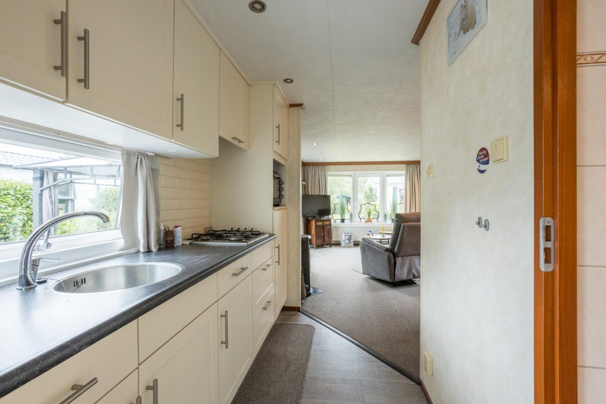 Te koop: Foto Woonhuis aan de Oshaarseweg 24-669 in Echten