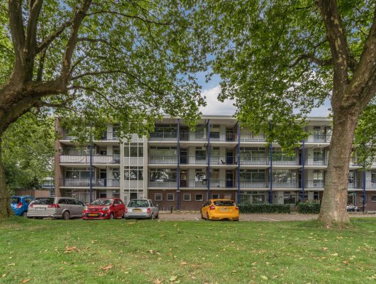 Hoofdfoto van Hoogeveen Calkoenstraat 11