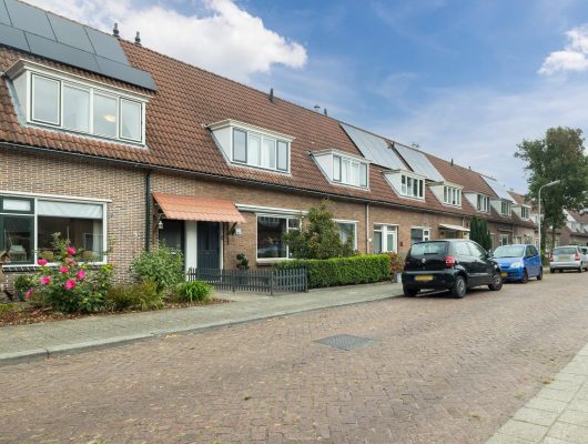 Hoofdfoto van Hoogeveen J van der Veenstraat 5