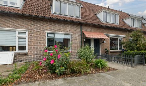 Te koop: Foto Woonhuis aan de J van der Veenstraat 5 in Hoogeveen