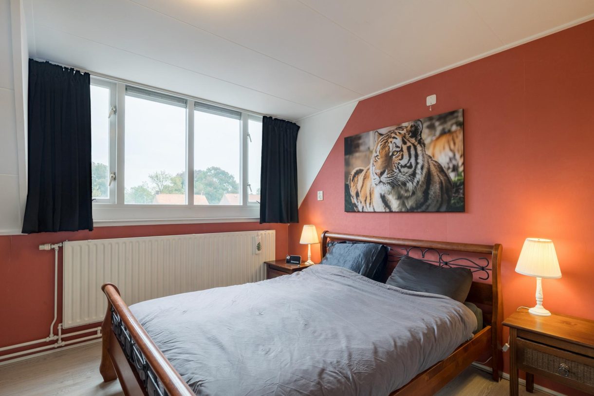 Te koop: Foto Woonhuis aan de J van der Veenstraat 5 in Hoogeveen