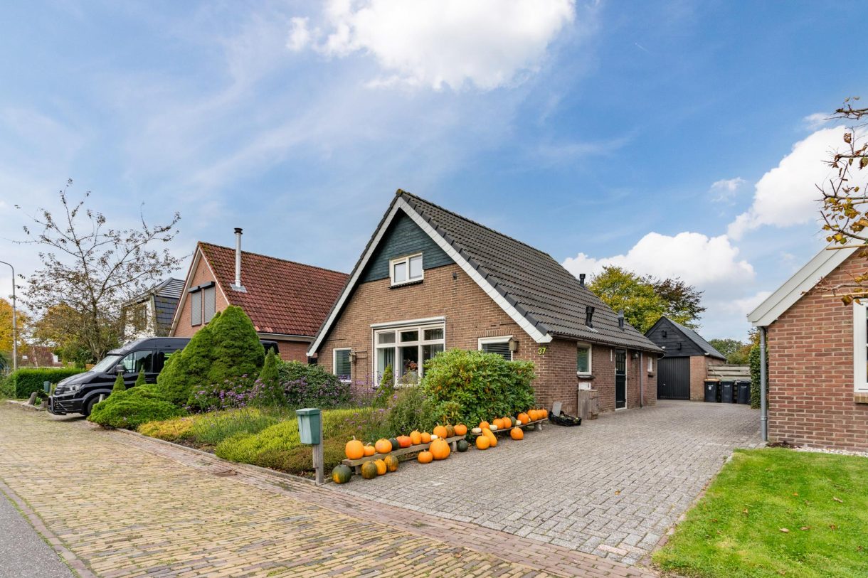 Te koop: Foto Woonhuis aan de Verlengde Middenraai 37 in Nieuw-Balinge