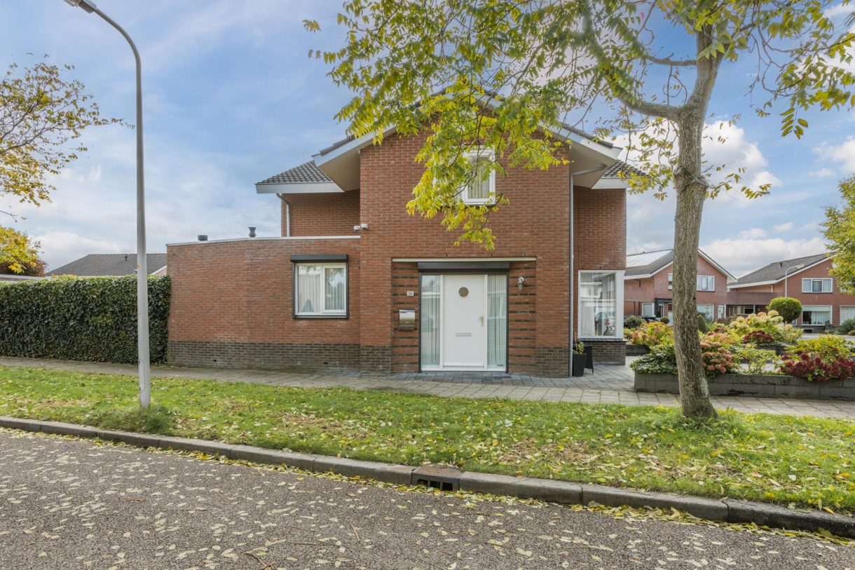 Te koop: Foto Woonhuis aan de Gruythuysenlaan 32 in Hoogeveen