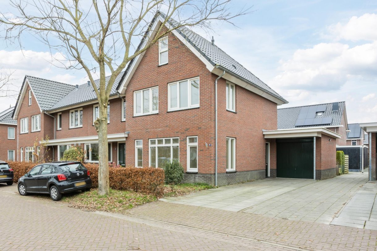 Te koop: Foto Woonhuis aan de Kervelbrink 18 in Beilen